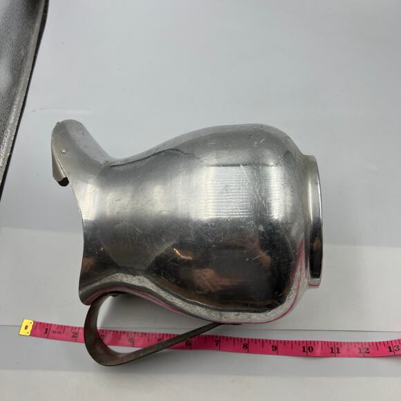Vintage Pure Aluminum Pitcher MCM Ice Lip Guard Made In USA Serving 2 Quart - Picture 8 of 10